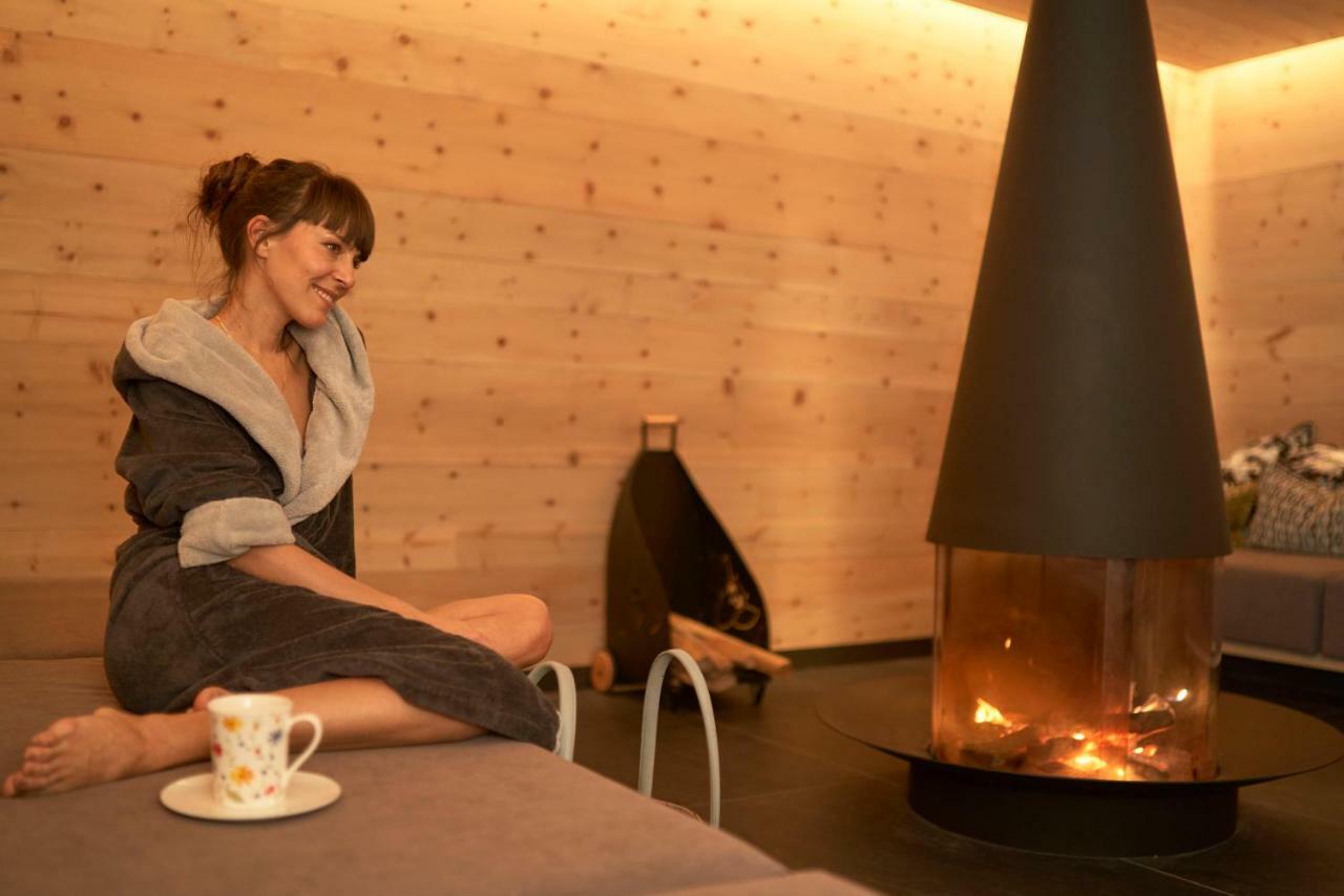 Hotel Cristallo - Wellness Mountain Living Badia  Esterno foto